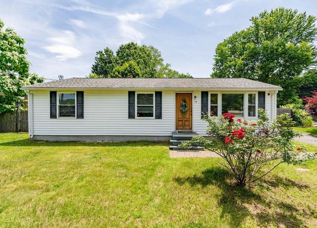 Property at 75 Puritan Rd, Springfield, MA 01119, 3 beds, 2 baths