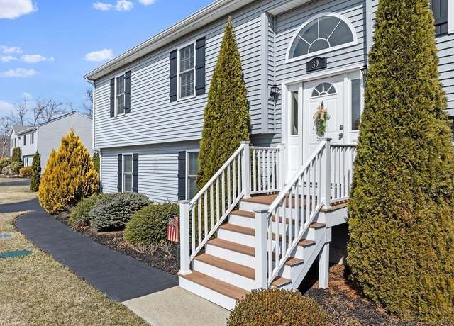 Property at 39 Oliver Way, Swansea, MA 02777, 3 beds, 2.5 baths