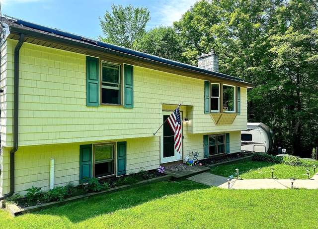 Property at 198 Lower Gore Rd, Webster, MA 01570, 3 beds, 2 baths