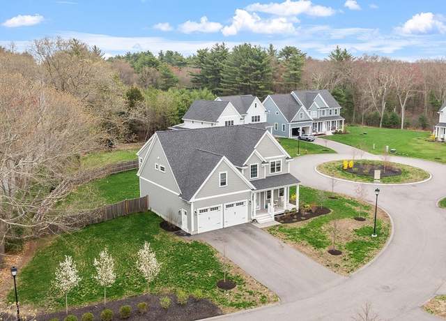 Property at 15 Robinson Ln, Ipswich, MA 01938, 4 beds, 2.5 baths