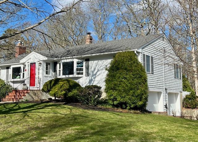 Property at 30 Lucerne Dr, Yarmouth, MA 02675, 3 beds, 3 baths