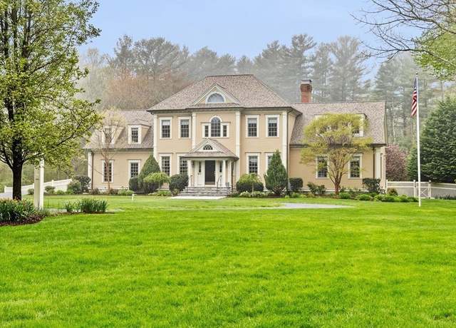 Property at 92 South St, Norwell, MA 02061, 5 beds, 5 baths