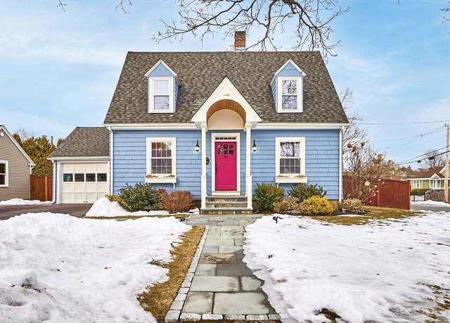 Property at 34 Rose Ave, Marblehead, MA 01945, 3 beds, 1.5 baths
