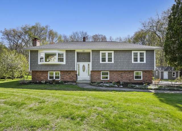 Property at 101 Oxford Rd, Charlton, MA 01507, 3 beds, 2 baths