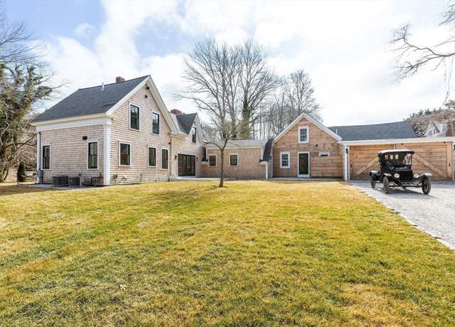 Property at 540 S Orleans, Orleans, MA 02653, 3 beds, 4.5 baths