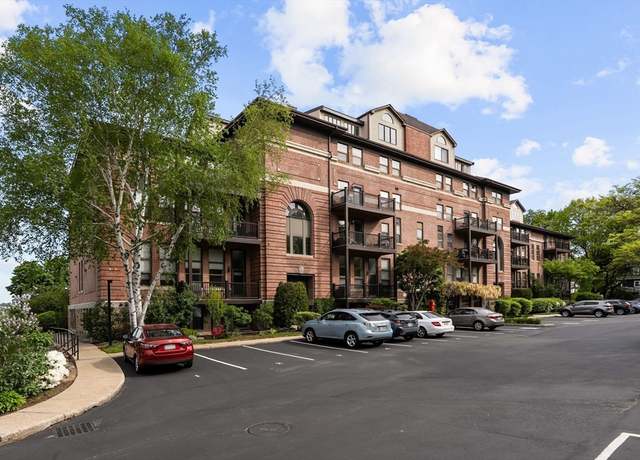 Property at 155 Kendrick Ave #201, Quincy, MA 02169, 2 beds, 1 bath
