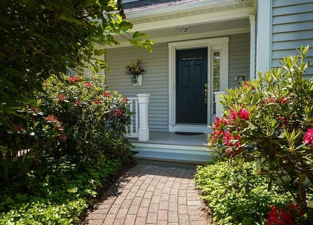 Property at 17 Highcroft Way #17, Hopkinton, MA 01748, 2 beds, 3.5 baths