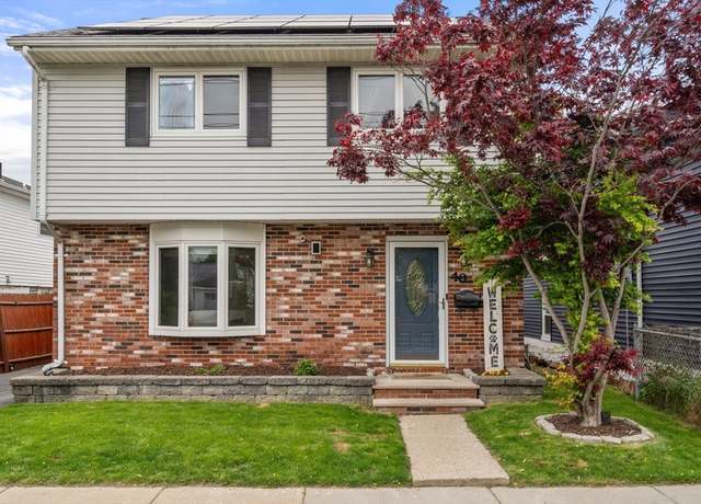 Property at 40 Fowler Ave, Revere, MA 02151, 3 beds, 1.5 baths