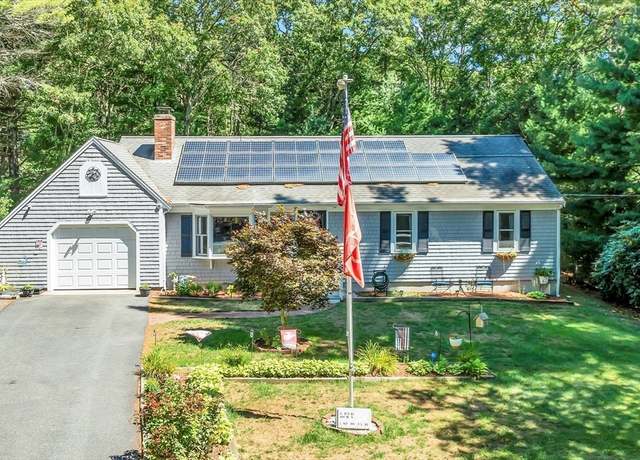 Property at 248 Mashpee Neck Rd, Mashpee, MA 02649, 3 beds, 2 baths