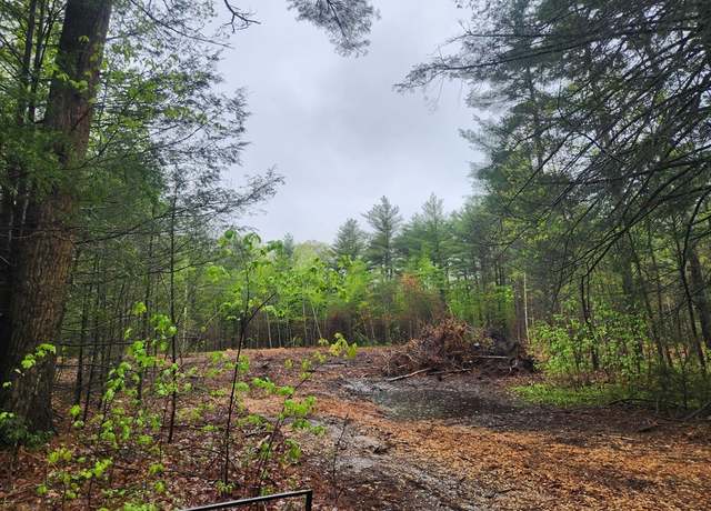 Property at 3L Hiland Rd, Charlton, MA 01507