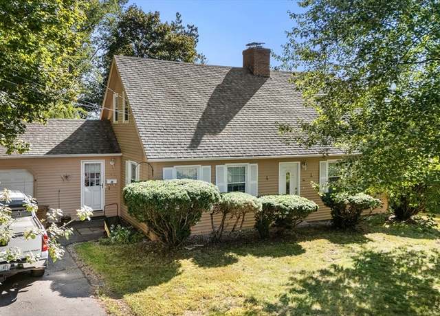 Property at 2 Kensington, Concord, NH 03301, 3 beds, 1.5 baths