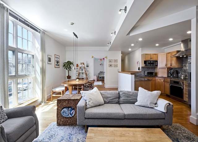 Property at 101 3rd St #2, Cambridge, MA 02141, 3 beds, 3.5 baths