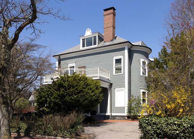 Property at 337 Harvard St #3, Cambridge, MA 02139, 3 beds, 1.5 baths