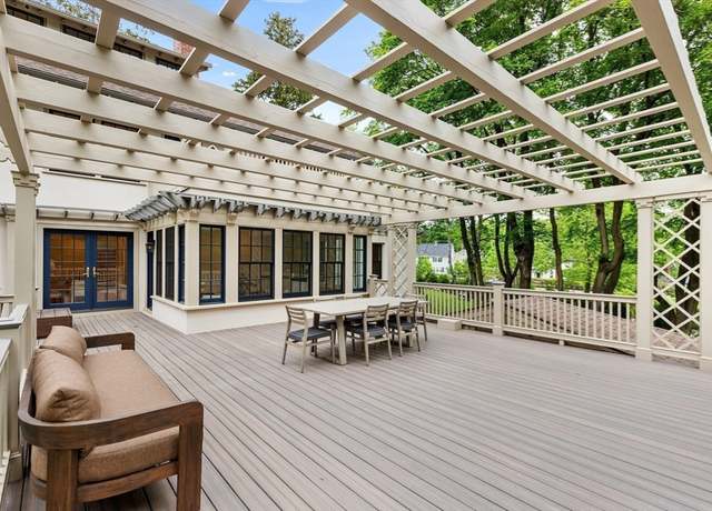 Property at 2 Percy Rd, Lexington, MA 02421, 6 beds, 7 baths