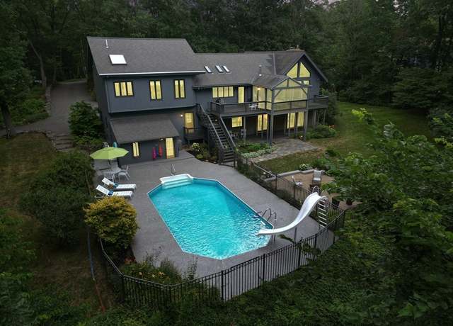 Property at 51 Bailey Ln, Georgetown, MA 01833, 5 beds, 3.5 baths