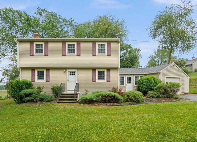 Property at 27 Albion Ln, West Newbury, MA 01985, 3 beds, 1.5 baths