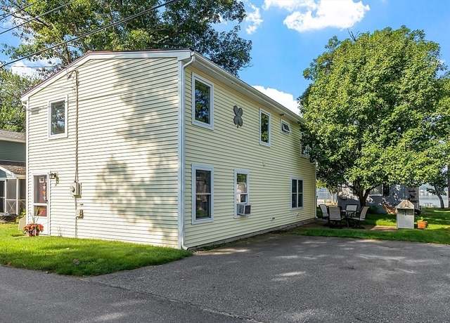 Property at 50 Mallards Lndg #50, Belmont, NH 03220, 4 beds, 2 baths