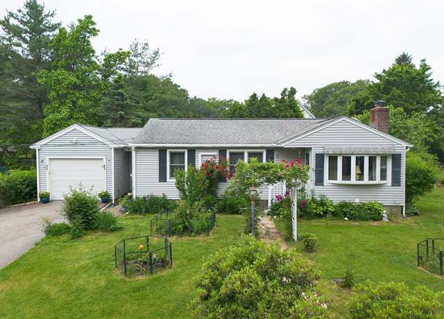 Property at 41 Avon Ave, Shrewsbury, MA 01545, 3 beds, 2 baths