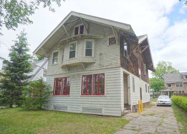 Property at 31 Burton St, Springfield, MA 01108, 4 beds, 1.5 baths