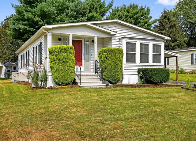Property at 9 Douglas Dr, Carver, MA 02330, 2 beds, 2 baths