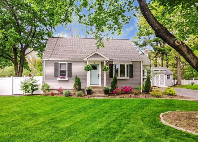 Property at 5 Garrison Cir, Northborough, MA 01532, 4 beds, 1.5 baths