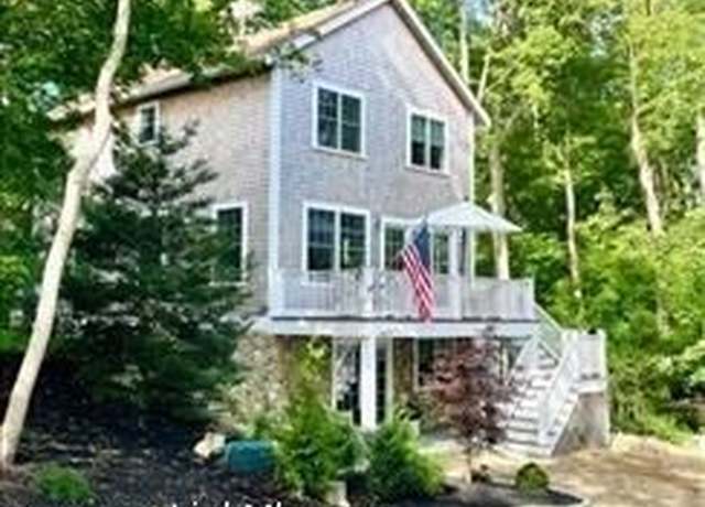 Property at 82 Skiff Ave, Tisbury, MA 02568, 3 beds, 3.5 baths