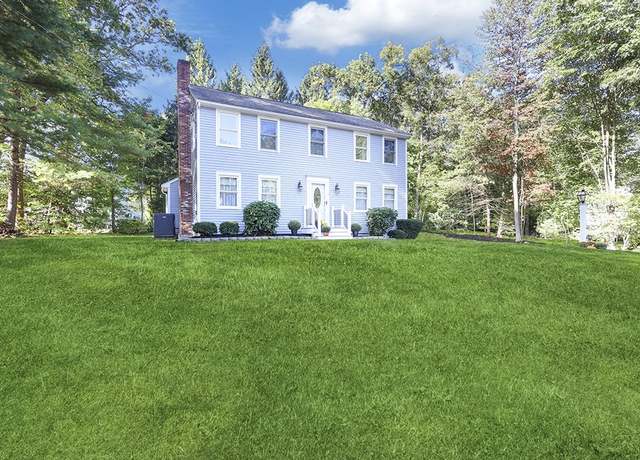 Property at 4 Mary Anne Dr, Franklin, MA 02038, 4 beds, 2.5 baths