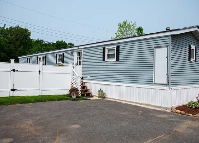 Property at 229 Miller St Unit B-9, Ludlow, MA 01056, 2 beds, 2 baths