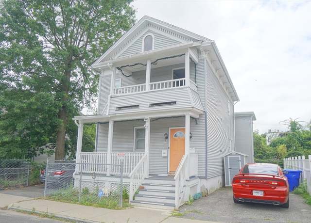 Property at 11 Spruce St, Springfield, MA 01105, 4 beds, 2 baths
