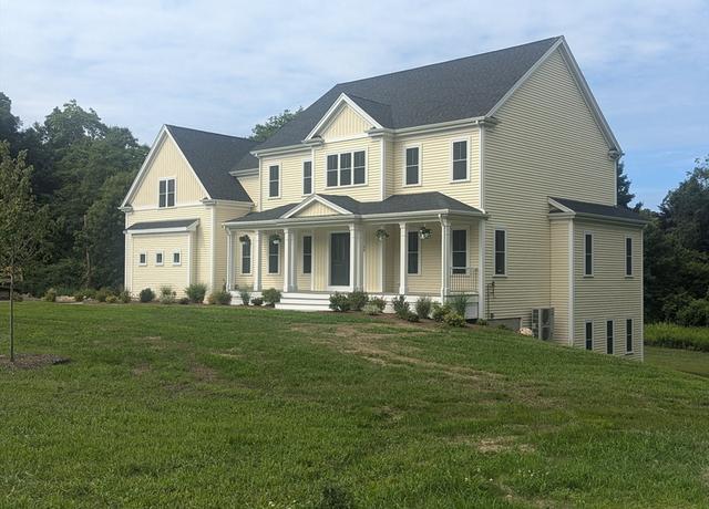 Property at 30 Owl Ridge Rd, Easton, MA 02356, 4 beds, 2.5 baths