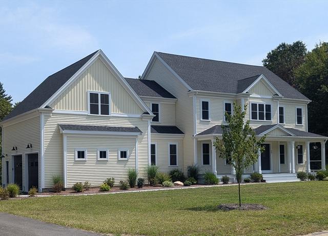 Property at 30 Owl Ridge Rd, Easton, MA 02356, 4 beds, 2.5 baths