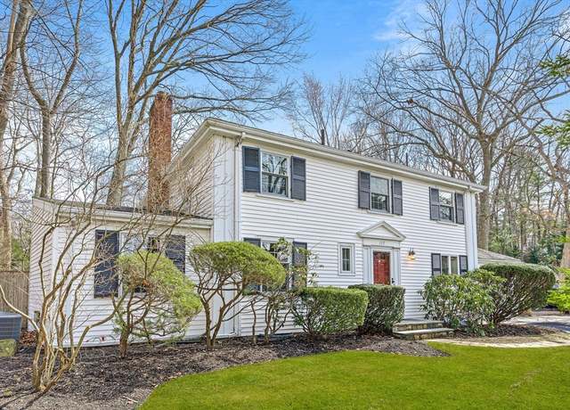 Property at 117 Elmwood Rd, Wellesley, MA 02481, 4 beds, 2.5 baths