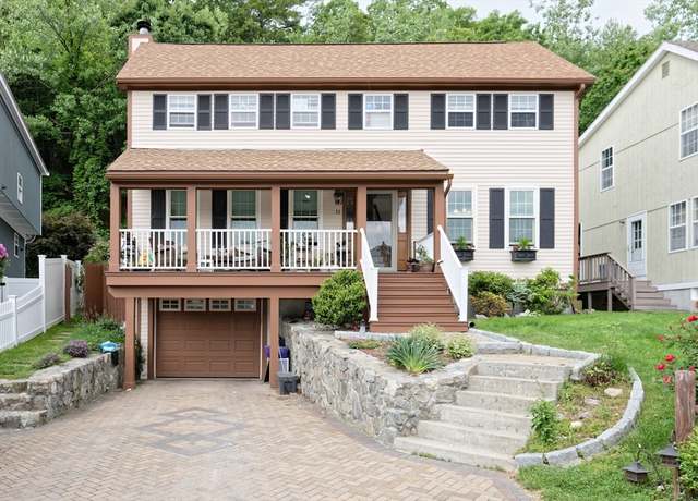 Property at 11 Azalea Ln #11, Marlborough, MA 01752, 3 beds, 2.5 baths