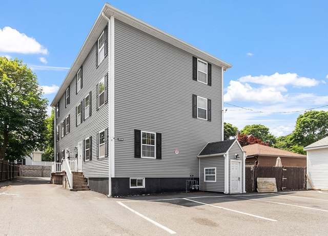 Property at 483 Central St Unit A, Saugus, NY 10906, 4 beds, 2.5 baths