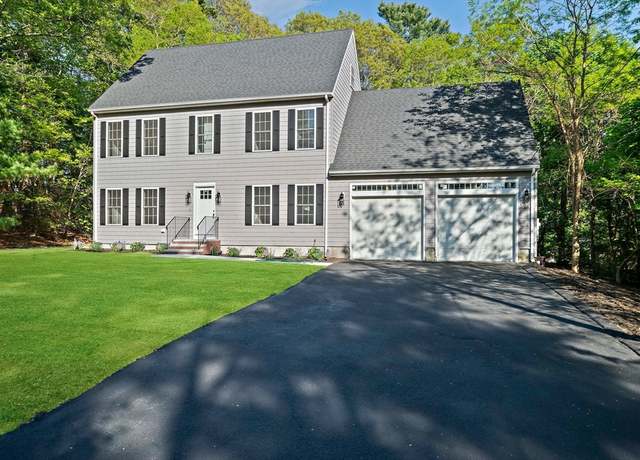Property at 10 William Ave, Pembroke, MA 02359, 3 beds, 2.5 baths