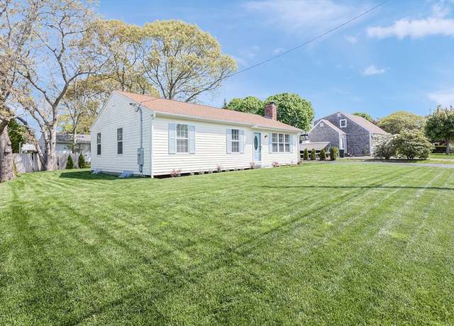 Property at 20 Swallow St, Falmouth, MA 02536, 3 beds, 1.5 baths