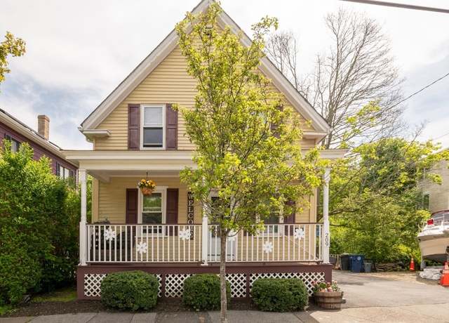 Property at 209 Jefferson Ave, Salem, MA 01970, 3 beds, 2 baths