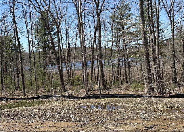 Property at 23 Miles Rd, Rutland, MA 01543