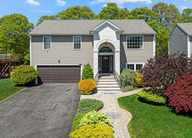 Property at 1072 Laurel St, Fall River, MA 02721, 2 beds, 1.5 baths