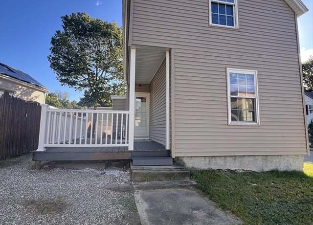 Property at 1 Coburn Ct, Lowell, MA 01854, 3 beds, 1 bath