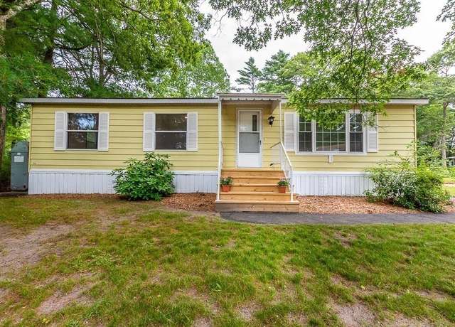 Property at 13-4 South Meadow Vlg, Carver, MA 02330, 2 beds, 1 bath