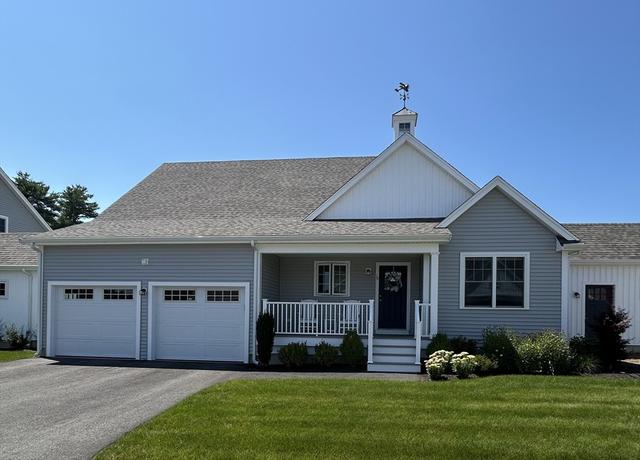 Property at 19 Fairway Lndg, Carver, MA 02330, 2 beds, 2 baths