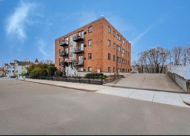Property at 39 Crescent Ave #9, Chelsea, MA 02150, 2 beds, 1 bath