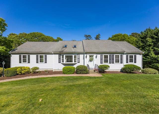 Property at 18 Curve Hill Rd, Yarmouth, MA 02664, 3 beds, 3 baths