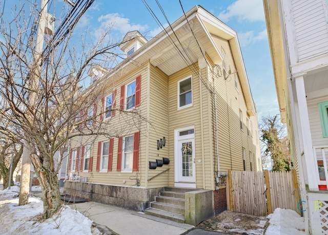 Property at 11-1/2 Mason St #2, Salem, MA 01970, 2 beds, 1 bath
