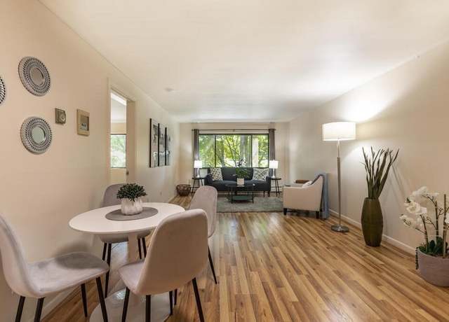 Property at 9 Ryder St #11, Arlington, MA 02476, 1 bed, 1 bath