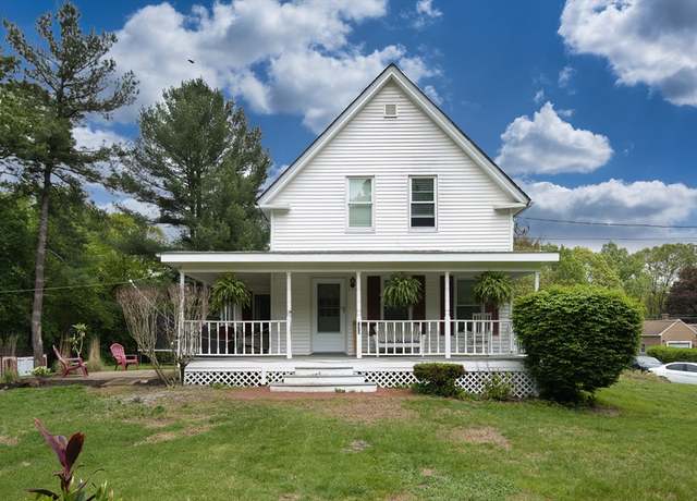 Property at 735 Hildreth St, Dracut, MA 01826, 4 beds, 1 bath