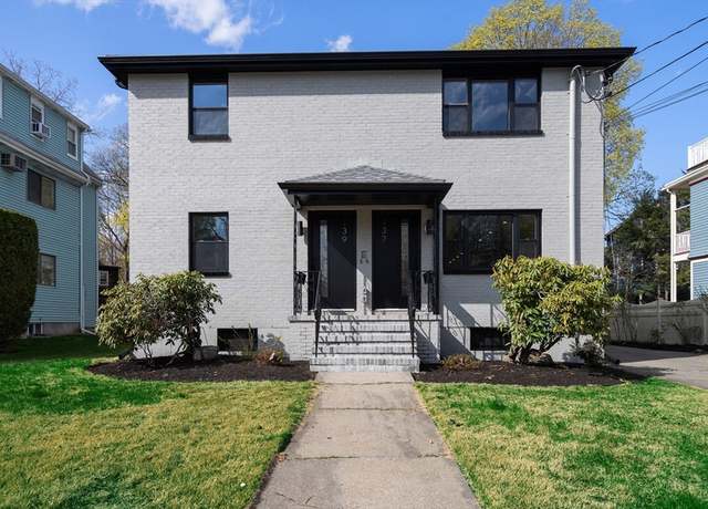 Property at 139 Crafts St #139, Newton, MA 02460, 3 beds, 2 baths