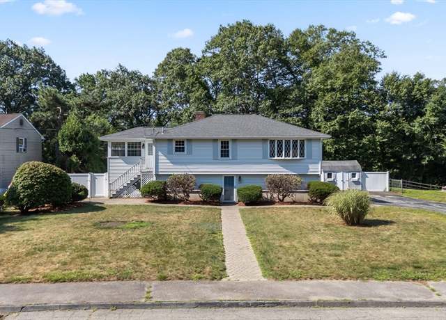 Property at 12 Nancy Dr, Auburn, MA 01501, 3 beds, 2 baths