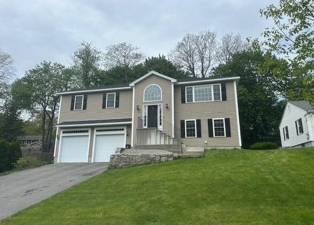 Property at 23 Stoneleigh Rd, Worcester, MA 01606, 3 beds, 2.5 baths
